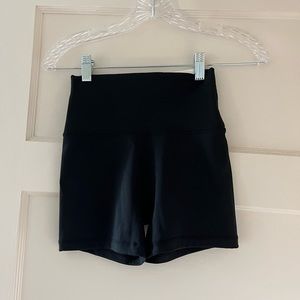 Aerie offline 4inch biker shorts (size small)